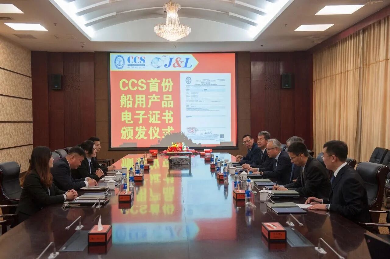 0219c3a5359ab0ec15488c39b9549cd3 0219c3a5359ab0ec15488c39b9549cd3