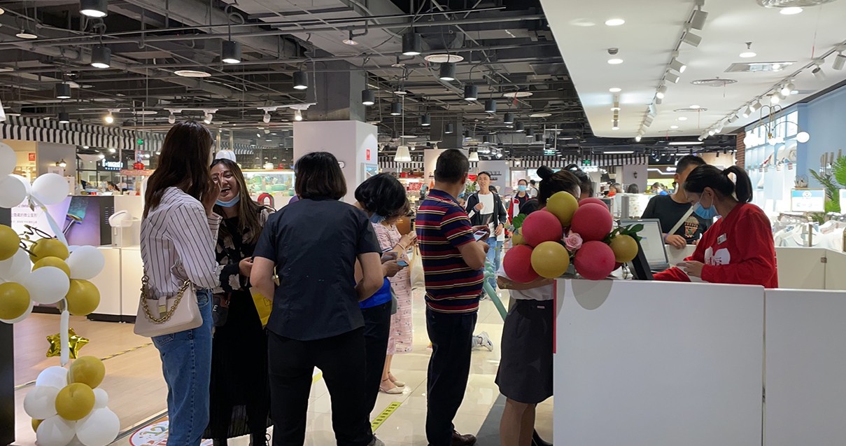 昆明Z6尊龙凯时百货